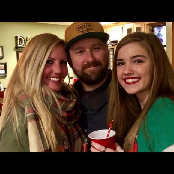 Meet your Posher, Amy - Picture 1 of 1